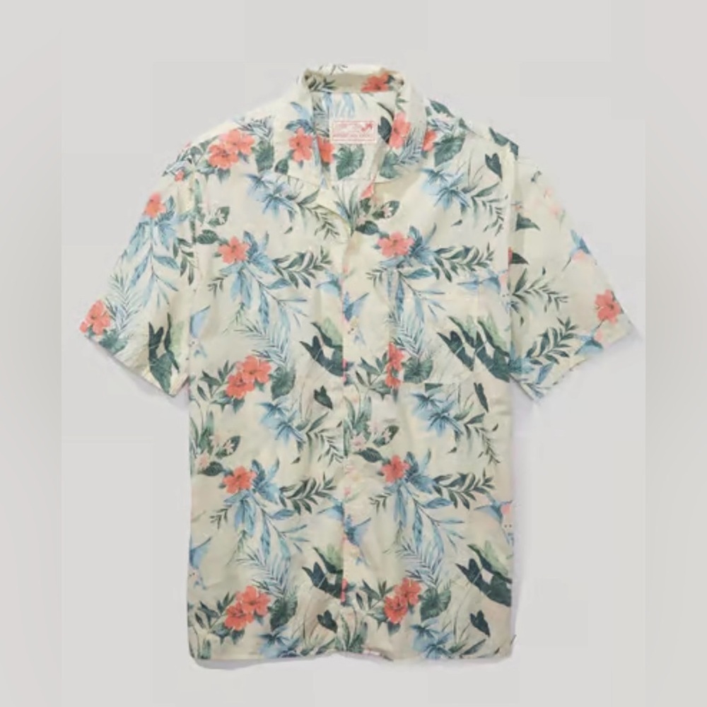 American Eagle Tropical Poolside Button Up